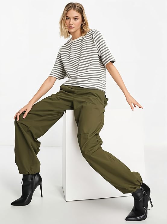 Half Sleeves 100% Cotton Round Neck Striped T-Shirt for WOMEN