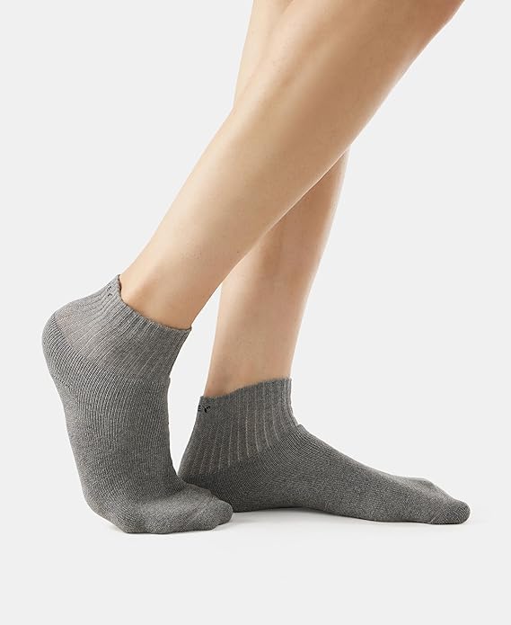 Men's Compact Cotton Terry Ankle Length Socks With Stay Fresh Treatment
