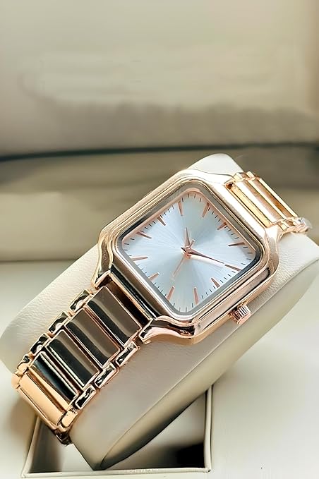 Newly Arrived Women Stainless Steel Casual Watch Embossed Sqaure Dial Women's Watch