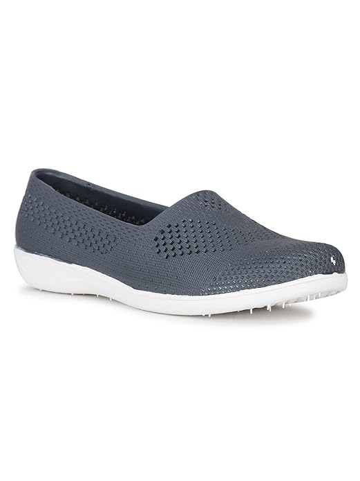 Women's Slip-on Walking Shoe