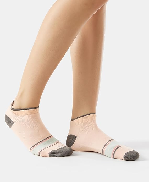 Women's Compact Cotton Stretch Low Show Modern Socks with Stay Fresh Treatment